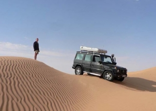 4x4 en medio de las dunas 